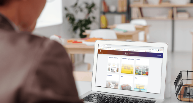 pexels-max-fischer-5212666 (4) (1) Computer