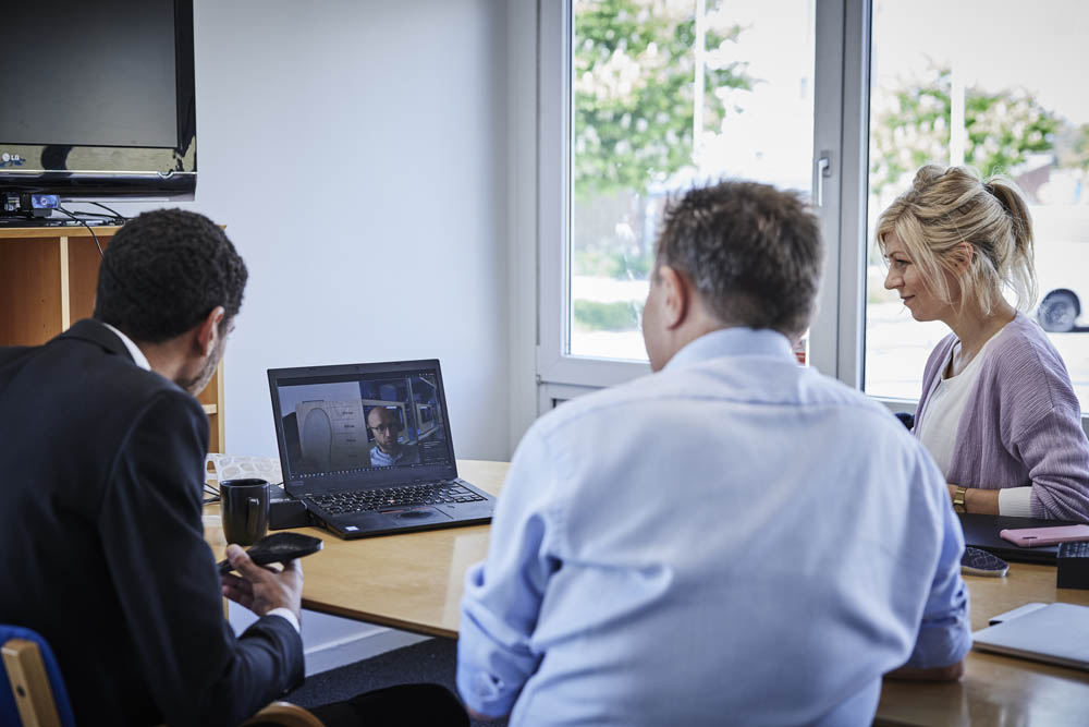 sales meeting with 3 persons