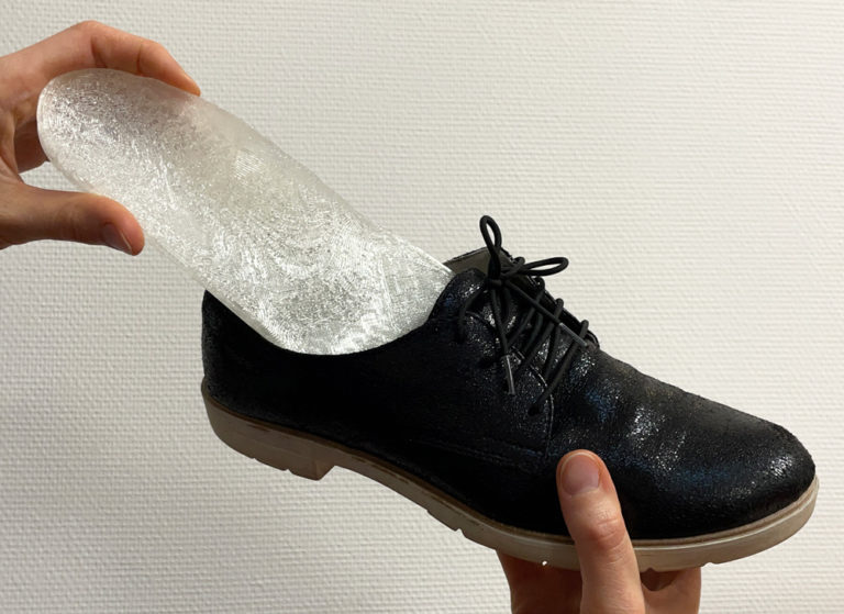embrace-insole-in-shoe-light