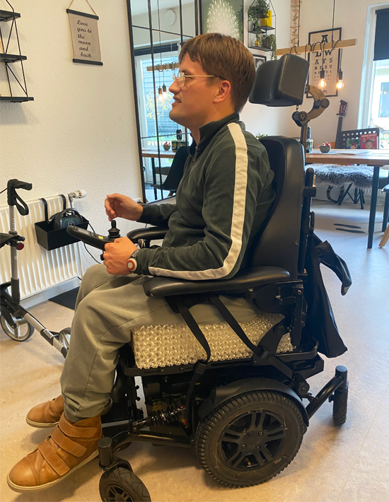 Patient in 3D printed seat