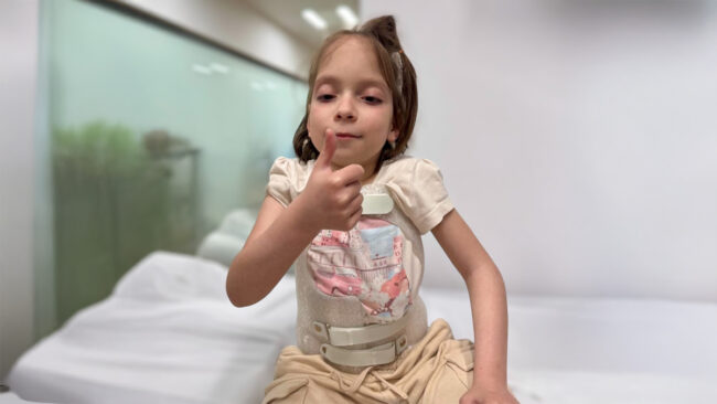 Akylina-banner Akylina soft corset and cushion